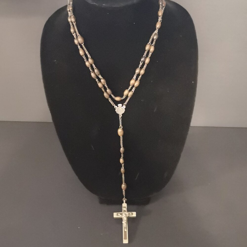 Vintage Catholic Faith Wooden Rosary Prayer Beads with Metal Crucifix Tradition